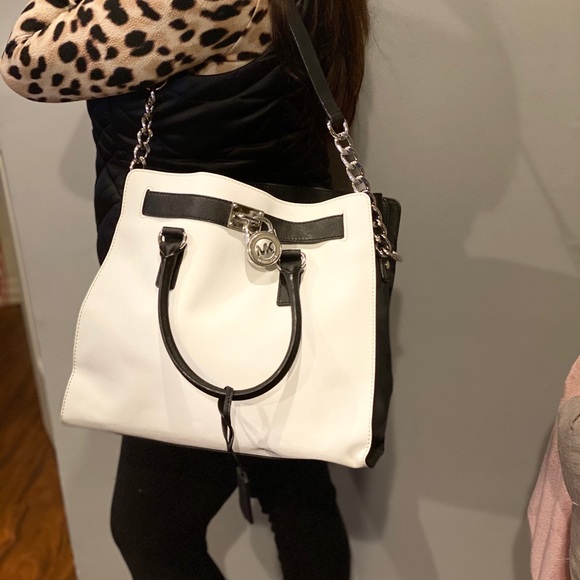 Michael Kors - Picture 7 of 8